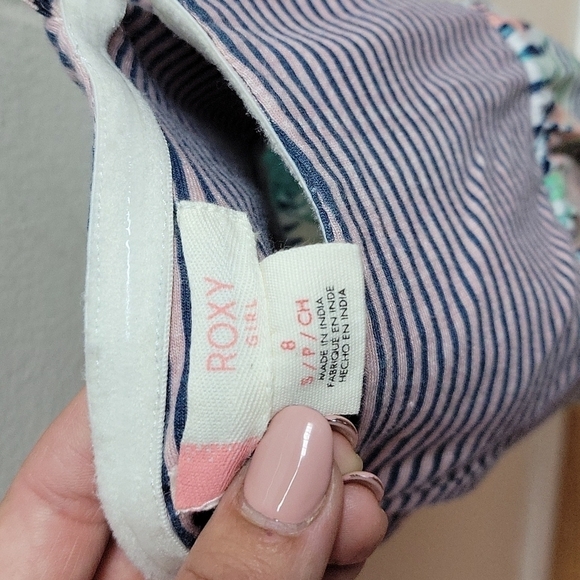 GIRLS ROXY CRYSTAL LIGHT SIZE SMALL (8) DRESS - Picture 4 of 8